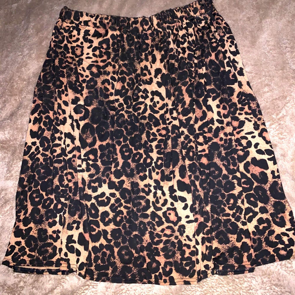 Cheetah print skater skirt✨✨✨